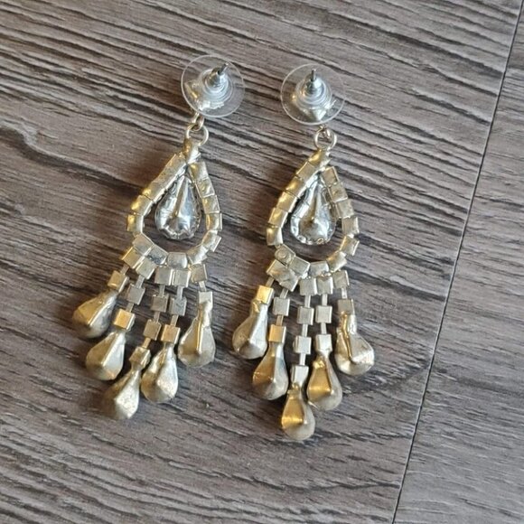 Earrings - Picture 3 of 4